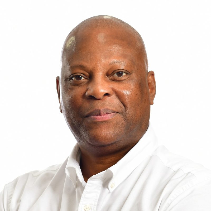 Everton, owner of Simply Leads, in a white shirt against a plain background